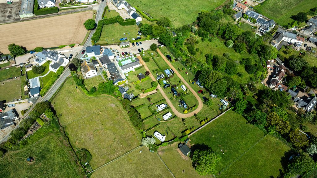 palms-campsite-aerial-02